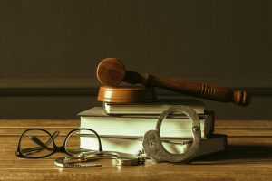 10 Essential Tips for Hiring a Criminal Defense Attorney